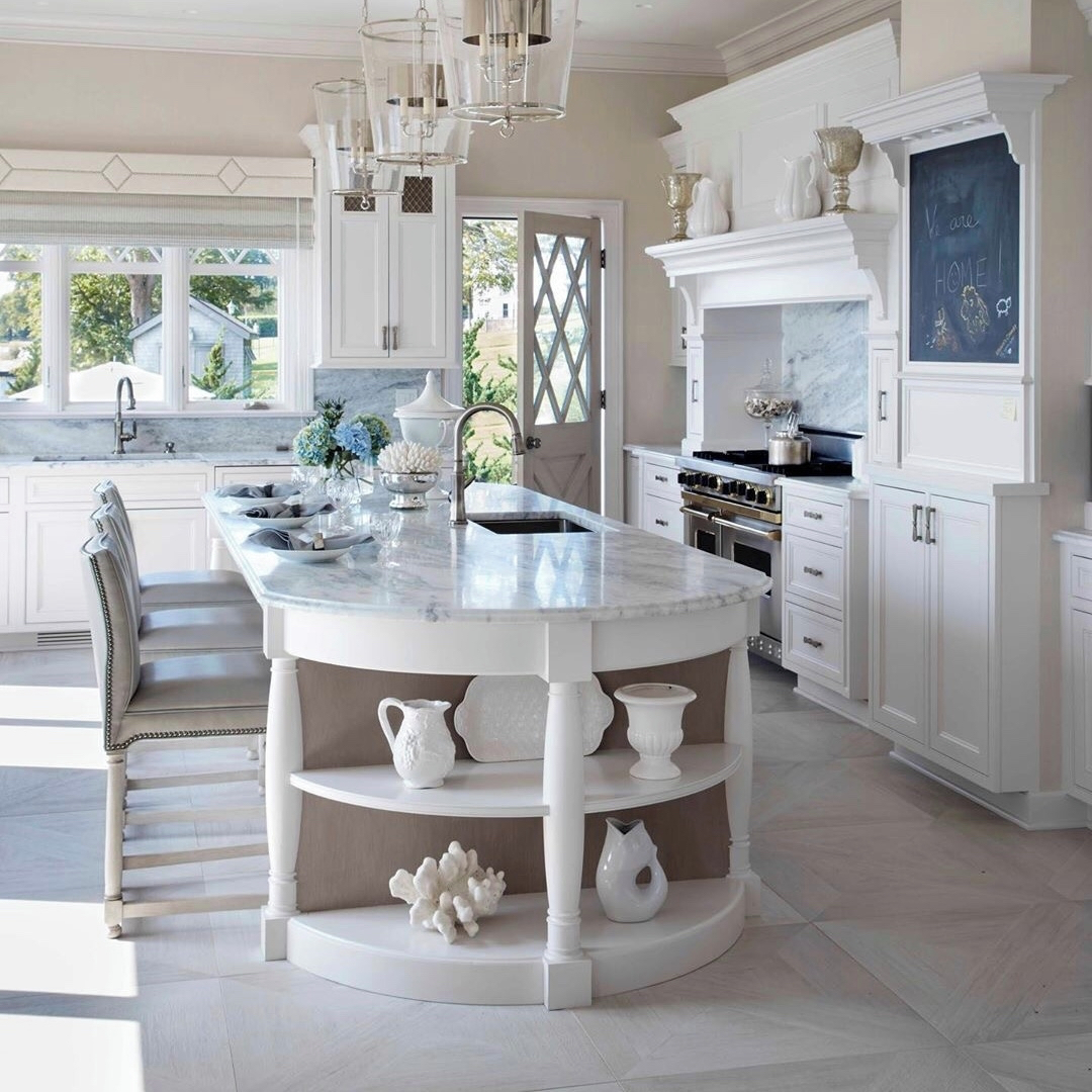 How to Bring Coastal Grandmother Chic Into Your Kitchen - Mansion Global