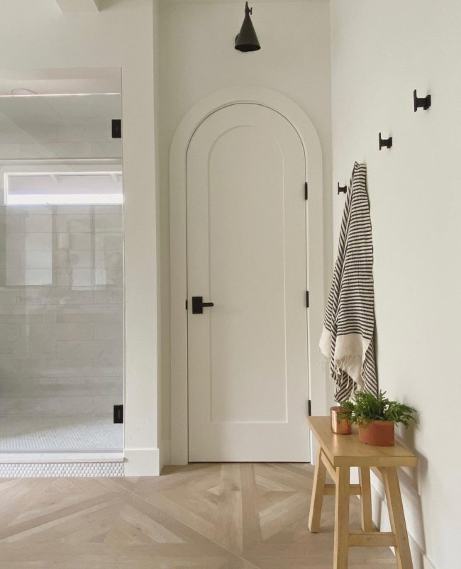 Minimalist Bathroom Decor Wood Look Porcelain Parquet Tile Floor