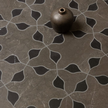 Dyad Imala Dark Olive Tulip Black Install